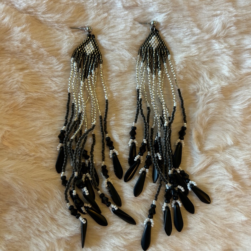 Indigenous Beaded Black and Silver Dangle Earrings